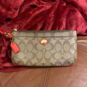 Coach wristlet NWOT